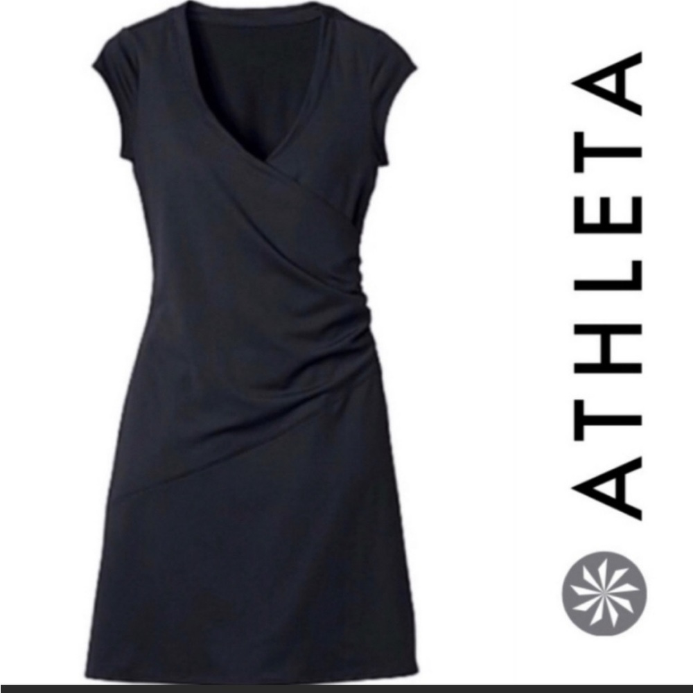 Athleta faux wrap dress cap